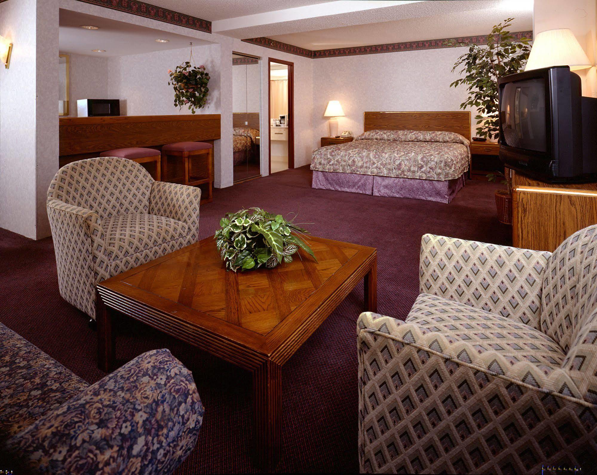 מלון Crowne Plaza Atlanta Ne - נורקרוס מראה חיצוני תמונה